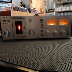 TEAC A-420 Vintage Stereo Cassette Deck FOR PARTS / REPAIR Read Details!
