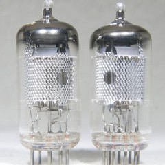 Matched Pair Valvo EF86/6267 Mesh Plate O-Getter Hamburg Germany 1959 Strong