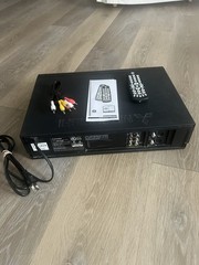 Mitsubishi VCR HS-U446 with Universal Remote AV Cords TESTED