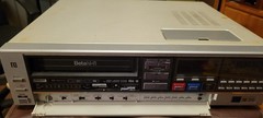 Realistic Beta HiFi, Model 20, 16-600A, Japan, w/remote, instruct., dust cover