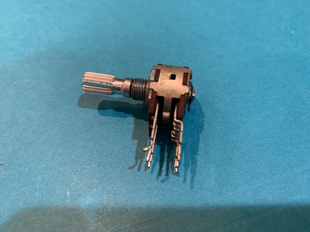 Sansui G-3000 Vintage Stereo Receiver Parting Out Treble Potentiometer