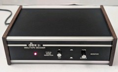 Vintage DBX 21 Disc/ Tape Decoder Noise Reduction Model 21 USA Made
