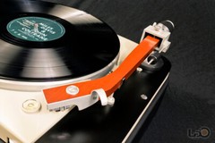 Thorens TD-124 & GRADO Laboratory Tonearm Shure V15 II (Worldwide Shipping)