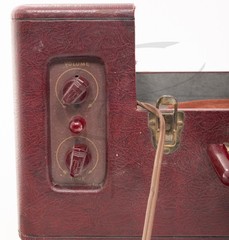 Original 1950 WEBSTER-CHICAGO Model 100-621 RECORD PLAYER turns on as-is parts