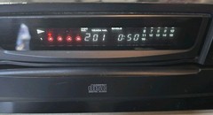 Original Kenwood DP-R6060 5 Disc CD Player. Works! Tested! No Remote