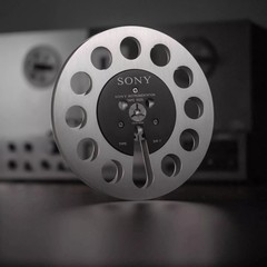 One pair TAPE REEL silvery Sony 7″ inch Light Metal Aluminum Take Up Reel