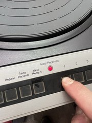 HTF Rare MCS 6800 (Accutrac) Belt Drive Programmable Turntable W/ Remote 4 PARTS