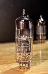 Single nice 12BH7 BRIMAR brand as Mullard BLACK PLATES Preamp Tube UK Tested NOS