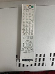 Sony SLV-D370P DVD/VCR Combo Video Cassette Recorder With Remote