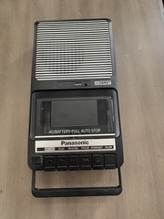 Pristine condition Panasonic RQ2102 Cassette Tape Recorder in box Tested
