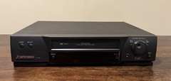 Mitsubishi HS-U580 VHS Hi-Fi Stereo VCR Perfectape VCR Plus+ Gold Tested w/Tapes