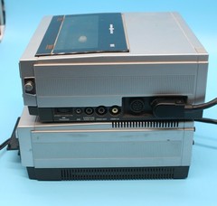 GE 1cvd3020x 1982 VCR and tv tuner portable unit VCR tested and working