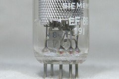 Valvo (Siemens Label) EF86/6267 Mesh Plate Rare D-Getter Germany Strong 1956