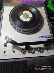 TESTED Vintage Califone Model 1030AV Phono record player. SEE DESCRIPTION