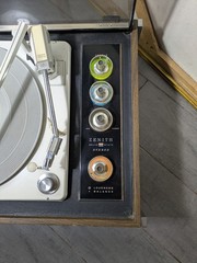 (SOLD AS IS) Vintage Zenith Circle of Sound Record Player Turntable