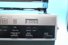 GE 1cvd3020x 1982 VCR and tv tuner portable unit VCR tested and working