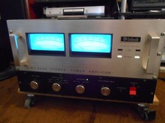 McIntosh M2500 500 RMS Watts Solid State Stereo Power Amplifier