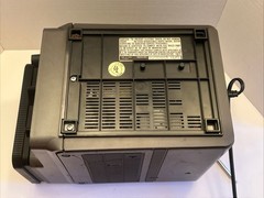 Vintage 1970’s QUASAR Tri-Power AC/DC Battery Portable 7″ TV XP1777PE – WORKS