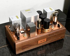 OTOMON LAB 205D/45/2A3 compatible SE tube amplifier miniwatt Zero NFB