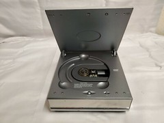 NAKAMICHI – Soundspace 8 1/2 Home Theater System – DVD Player Unit