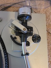 Technics SL-D205 Semi-Automatic Direct Drive Turntable Clean Tested Good