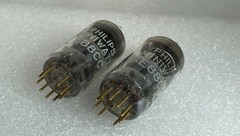 2 tubes E88CC 6922 Philips Miniwatt SQ matched pair