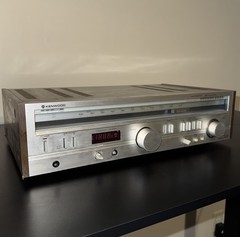 Vintage KENWOOD KR-720 High Speed/Zero Switching AM/FM Stereo Receiver