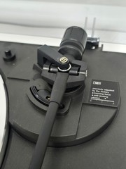 Very Good Condition Technics SL-BD20 Belt Drive DC Servo Automatic Turntable