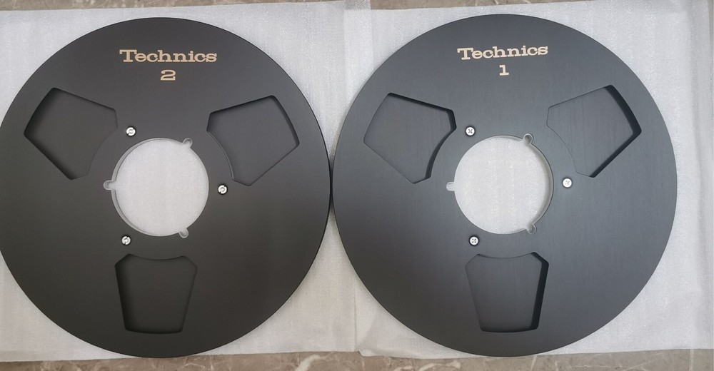 2XOne Pair black Technics 10.5” 1/4” TAPE REEL TO REEL TAPE Recorders RS 1500