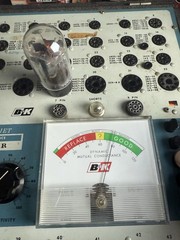 GE 6L6GC NV 188-5 Grey Ribbed Plate Side O Getters Tested on B&K 707