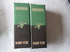 6SN7 GTB NOS SYLVANIA YELLOW LABEL PLATINUM MATCHED PAIR SHORT BOTTLE TV7