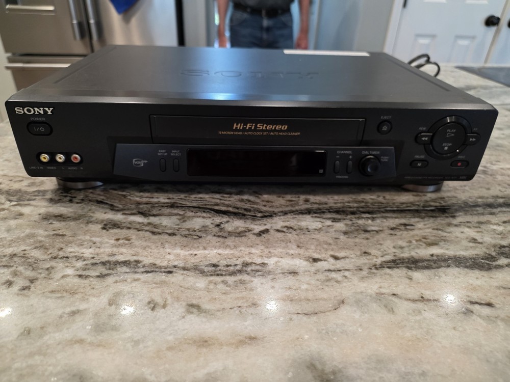 Sony SLV-N71 VCR 4 Head Hi-Fi Stereo VHS Player Recorder w/Remote Tested Works
