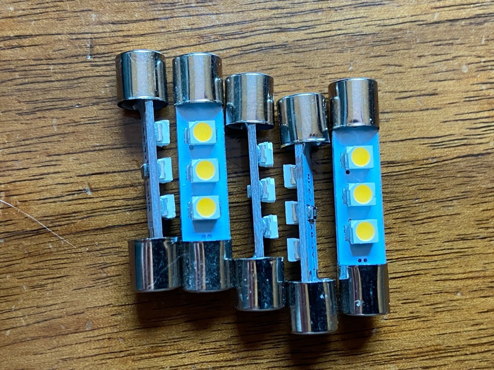 Sansui 661 771 881 Front Panel LED Fuse Lamp Dial Light Kit (5 Lamps)