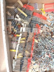 Vintage NOS Lot: Allen-Bradley, RadioShack Vishay, Diodes, Capacitors, 1000+ pcs