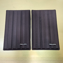 Realistic for Radio Shack Speakers Minimus-4 Woodgrain Set Of 2