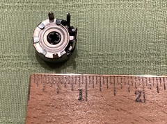 Mallory Potentiometer MR1500P p/c mount 1500 ohms 3 watts