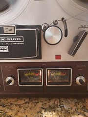 FOR PARTS OR REPAIR- AKAI GX-210D 3-head auto reverse reel-to-reel deck – Japan