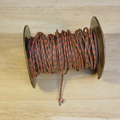 3.5″ Medium Partial Roll Western Electric 18 Gauge Cloth Covered Wire RED/BLACK