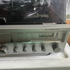 Panasonic SE-3509 Stereo, Cassette Player, AM/FM Tuner and Turntable LP, Turn On