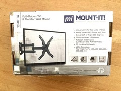 MOUNT-IT! brand Full Motion TV Wall Mount for 27″ to 43″ TVs in box never used