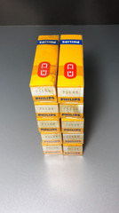 Lot of 6 Philips PCL86 Tubes – NOS – New in Original Boxes – Vintage