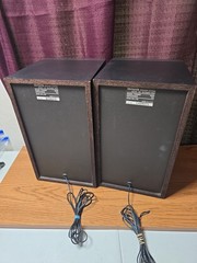 Aiwa USA SX-N3500/3550 40W 3 Way Bass Reflex Speaker System Bookshelf Pair Black