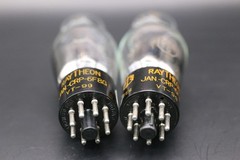 Matched Pair 1944 Raytheon VT-99 6F8G (6SN7) JAN CRP Black T-Plate NOS Boxes Str
