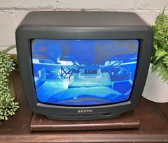 Sanyo Vintage AVM-1306 13″ CRT TV Retro Gaming 1997 Vintage Works Coaxial Cable