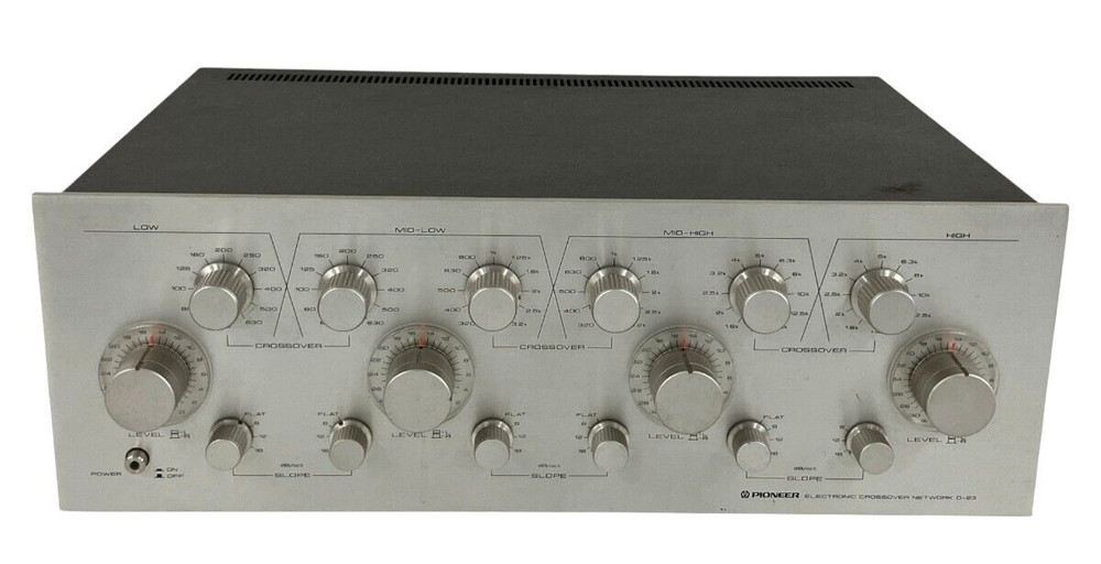 Pioneer D-23 Channel Divider 4-Way Electronic Crossover Network AC100V 50Hz/60Hz