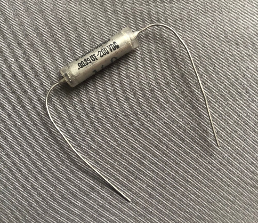 SPRAGUE .0039 uF 200V Vitamin Q PIO style oil capacitor tone cap mil spec NOS