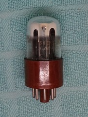SYLVANIA JAN CHS 6SN7WGTA. TALL BROWN BASE. USED. TESTED. 1955?