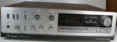 Mitsubishi DA-R11 Stereo Receiver Quartz Frequency Synthesizer