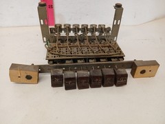 Vintage Motorola Radio Push Button Tuner Assembly 7A27238 Brown Preset Knobs Par