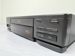 Hitachi VT-F382A VCR Plus + VHS Player Hi-Fi Stereo – No Remote – TESTED WORKING